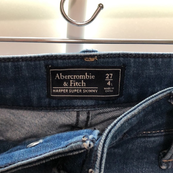Abercrombie and Fitch High waisted skinny jeans - Picture 3 of 3